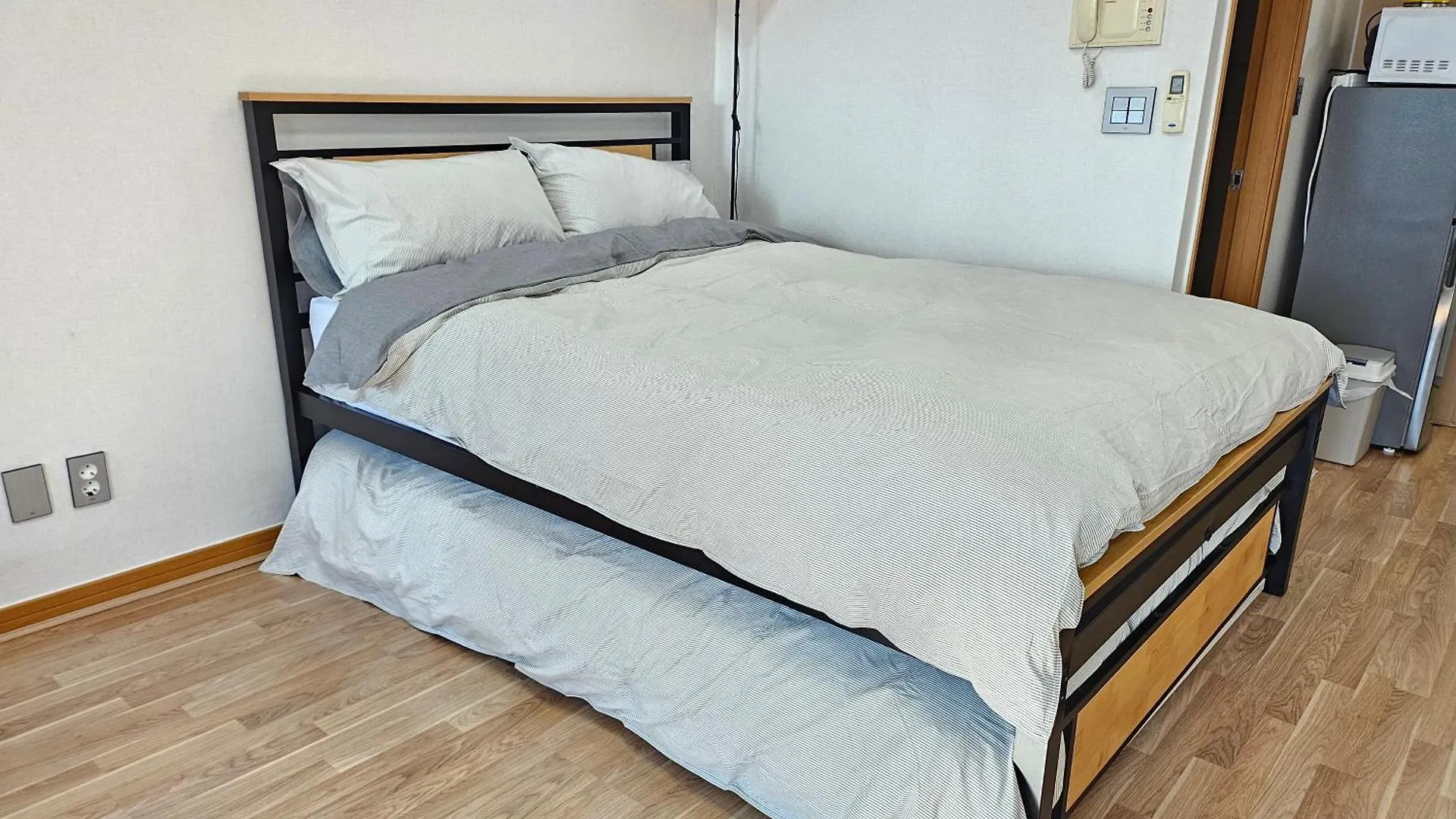 Sunshine House Apartment Seoul